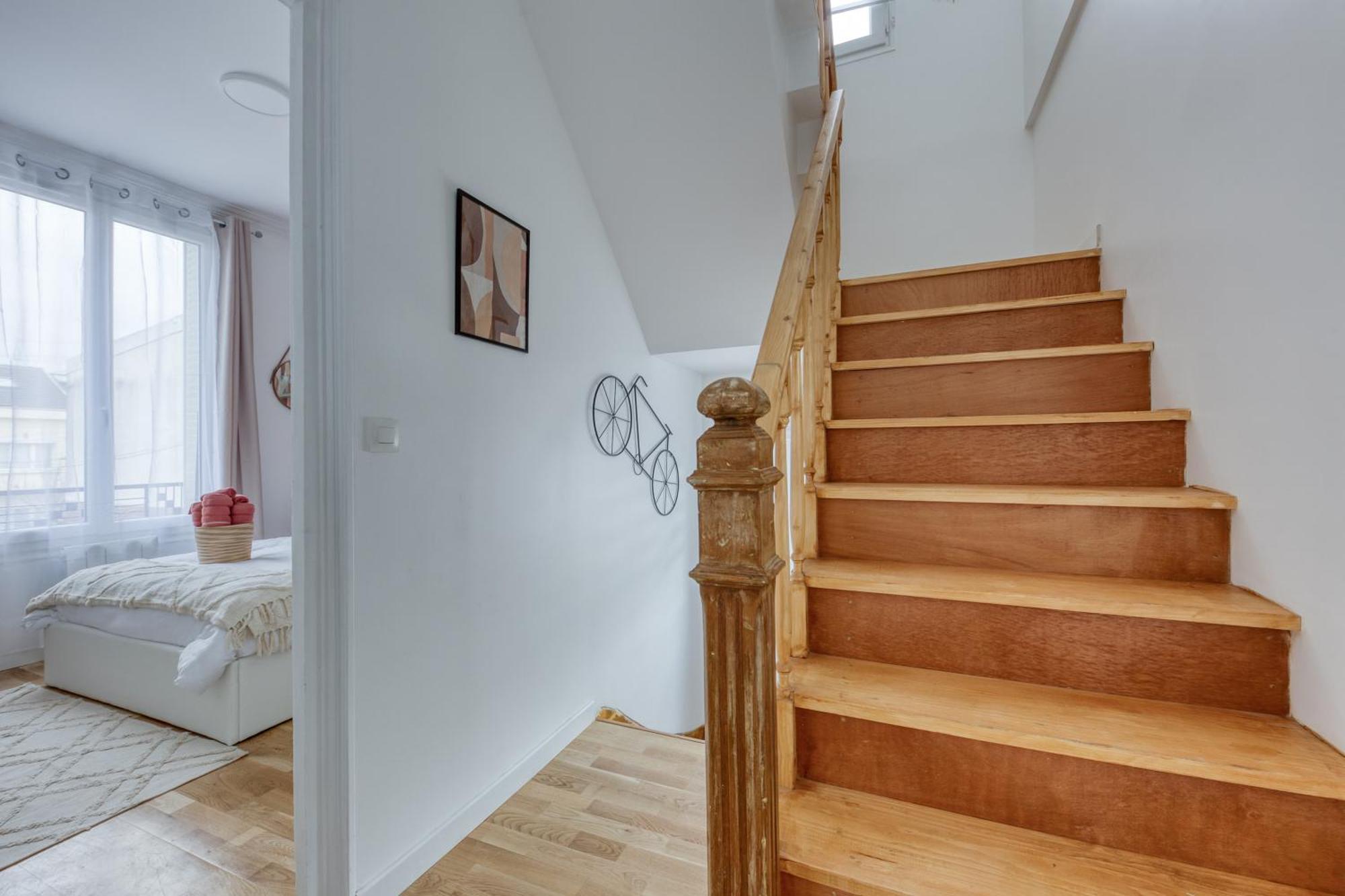 Maison 8 Personnes - Parking - Metro 7 Et Rer B A 6 Minutes La Courneuve Bagian luar foto